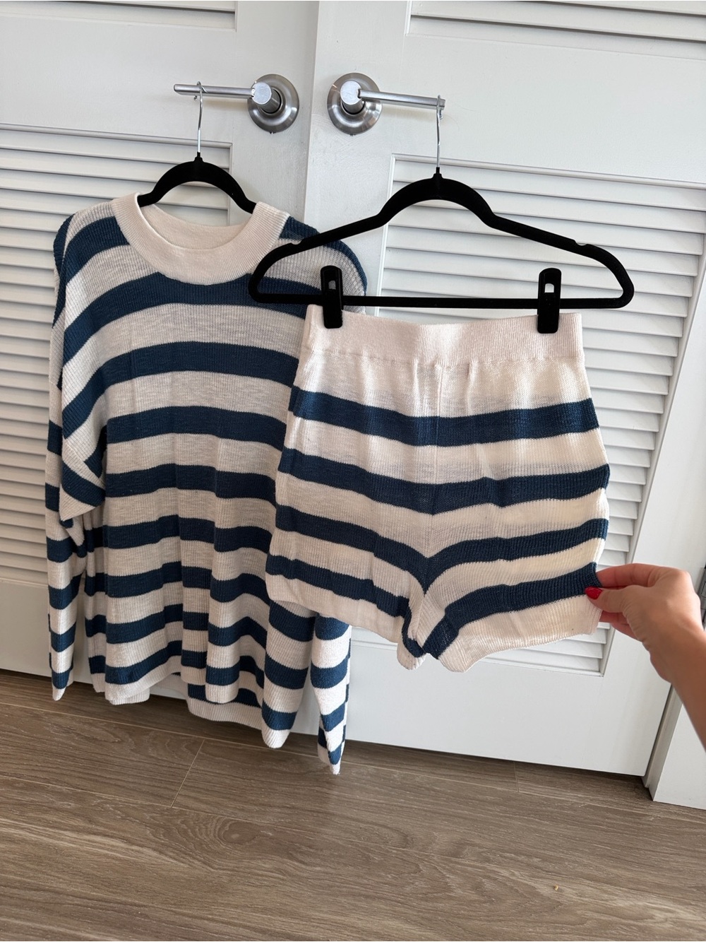 ❌ SOLD ❌ Free people Malibu surf sweater set - Picture 5 of 6